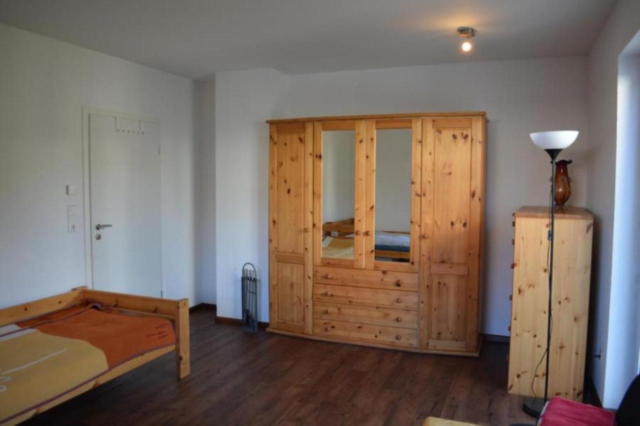 Ferienwohnung Gästehaus mit Privatzimmer in Freiburg Exterior foto