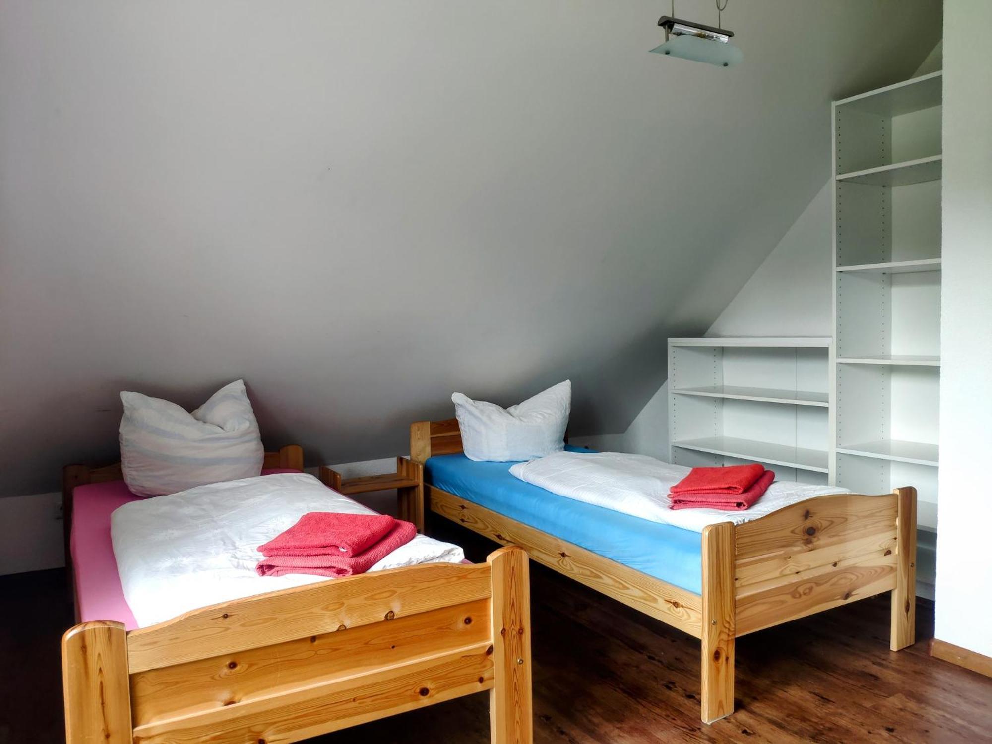 Ferienwohnung Gästehaus mit Privatzimmer in Freiburg Zimmer foto
